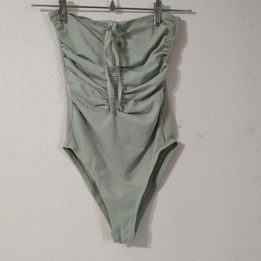 Zara Bodysuit Green Sleveless Strapless Halter Adjusted Ruffle Size S